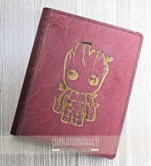 Baby Groot Logolu Ahşap Kapaklı Özel Üretim Şık Defter